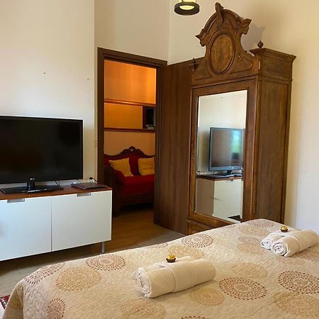 Agriturismo La Ruota Villa Montelupo Albese Екстериор снимка